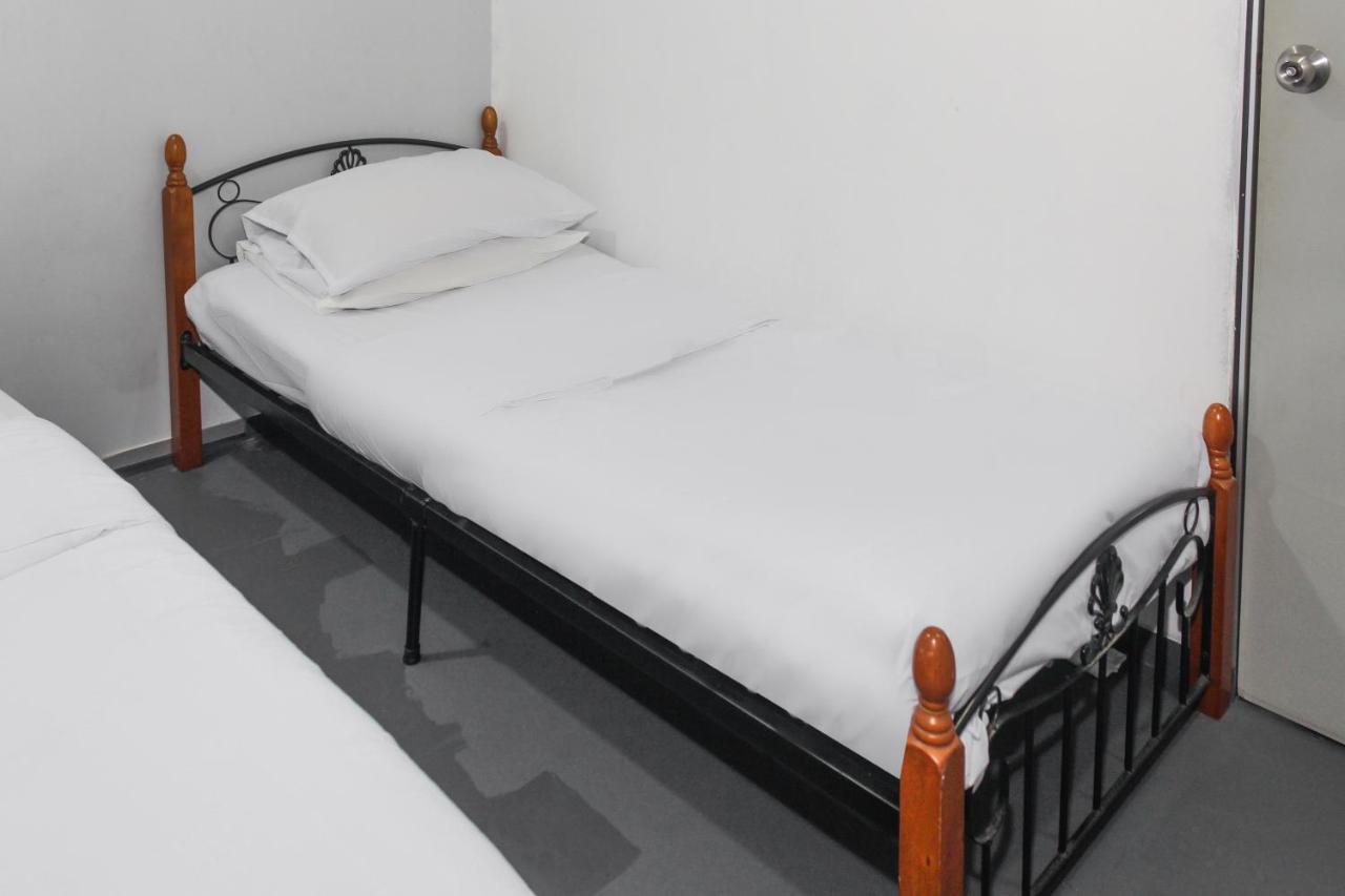 Spot On 89952 Sayang Selalu Guest House Malacca Eksteriør billede