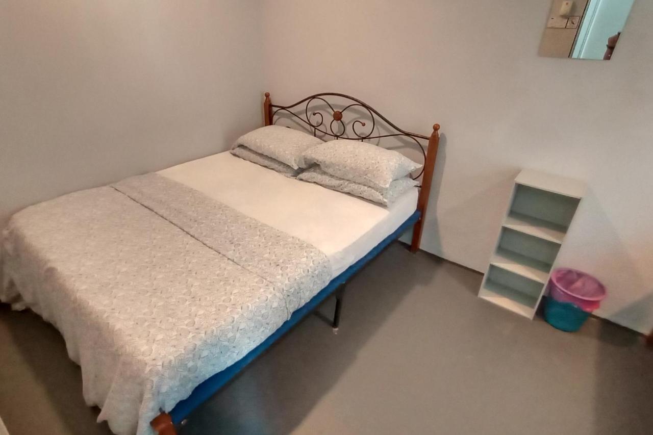 Spot On 89952 Sayang Selalu Guest House Malacca Eksteriør billede